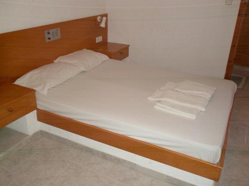 Artemis Hotel Ájosz Sztéfanosz Kültér fotó